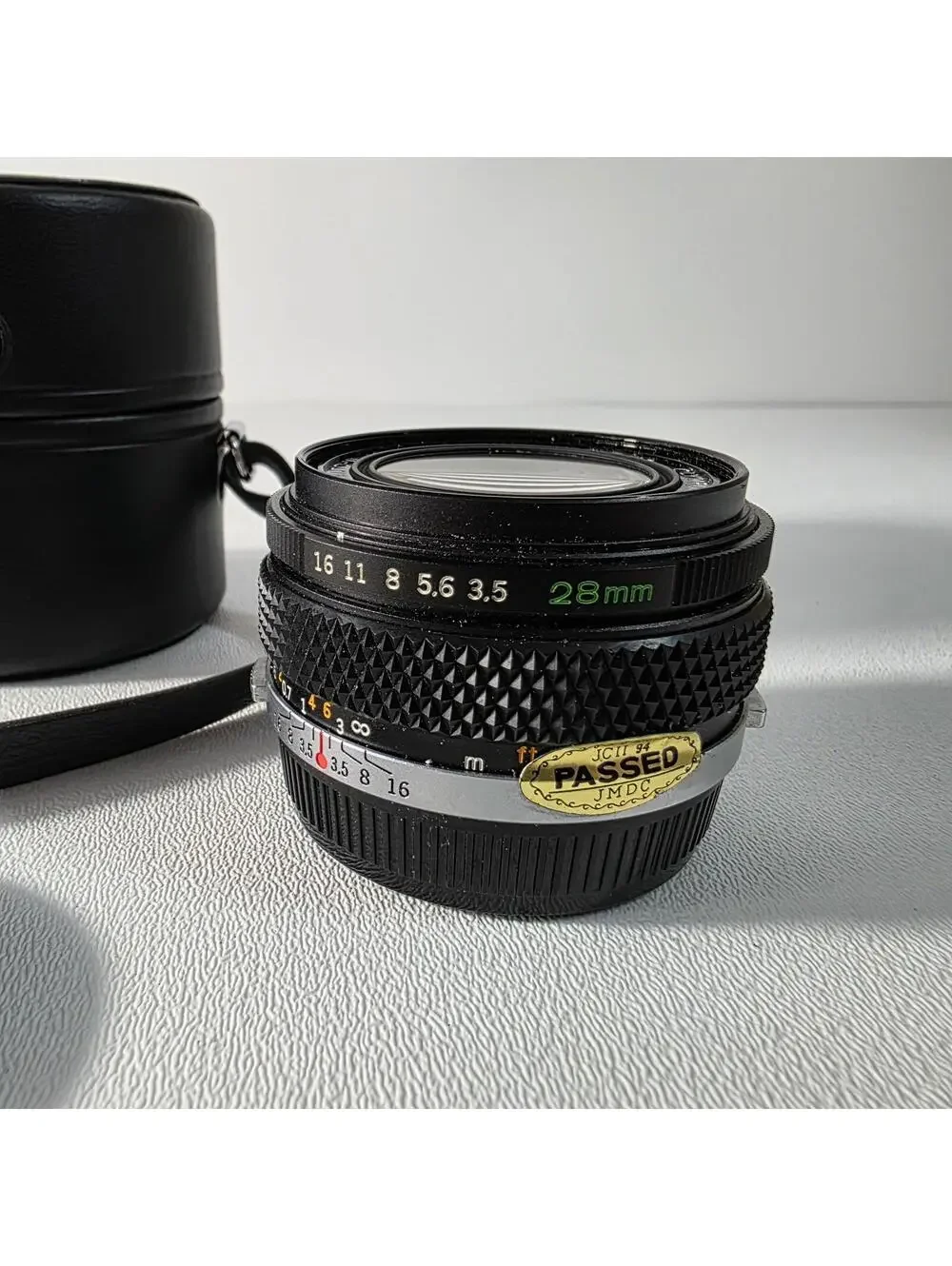 Olympus OM-System G Zuiko Auto-W f=28mm 1:3.5 Lens w/Original Olympus Case